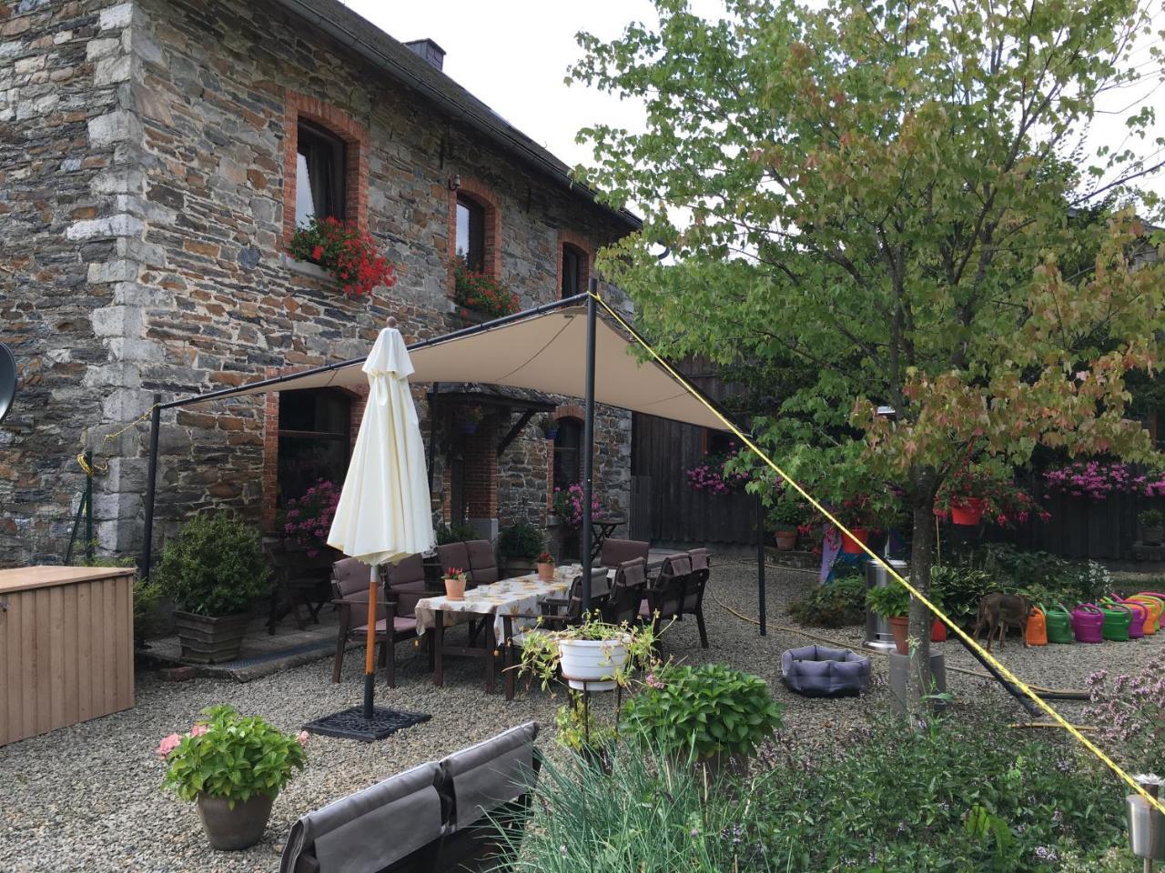 Bed & Breakfast Schlommefurth Bed and Breakfast St. Vith Eksteriør billede